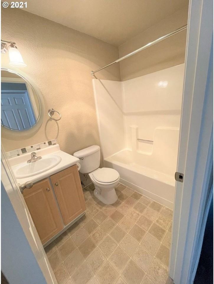 9410 Sw 146th Ter #4 - Photo 6 of 14