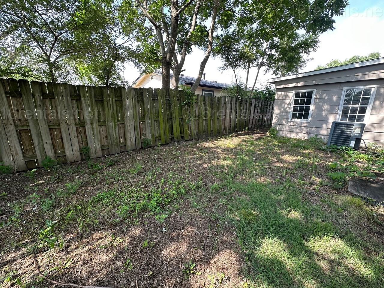 1748 S Meridian Ave - Photo 6 of 21