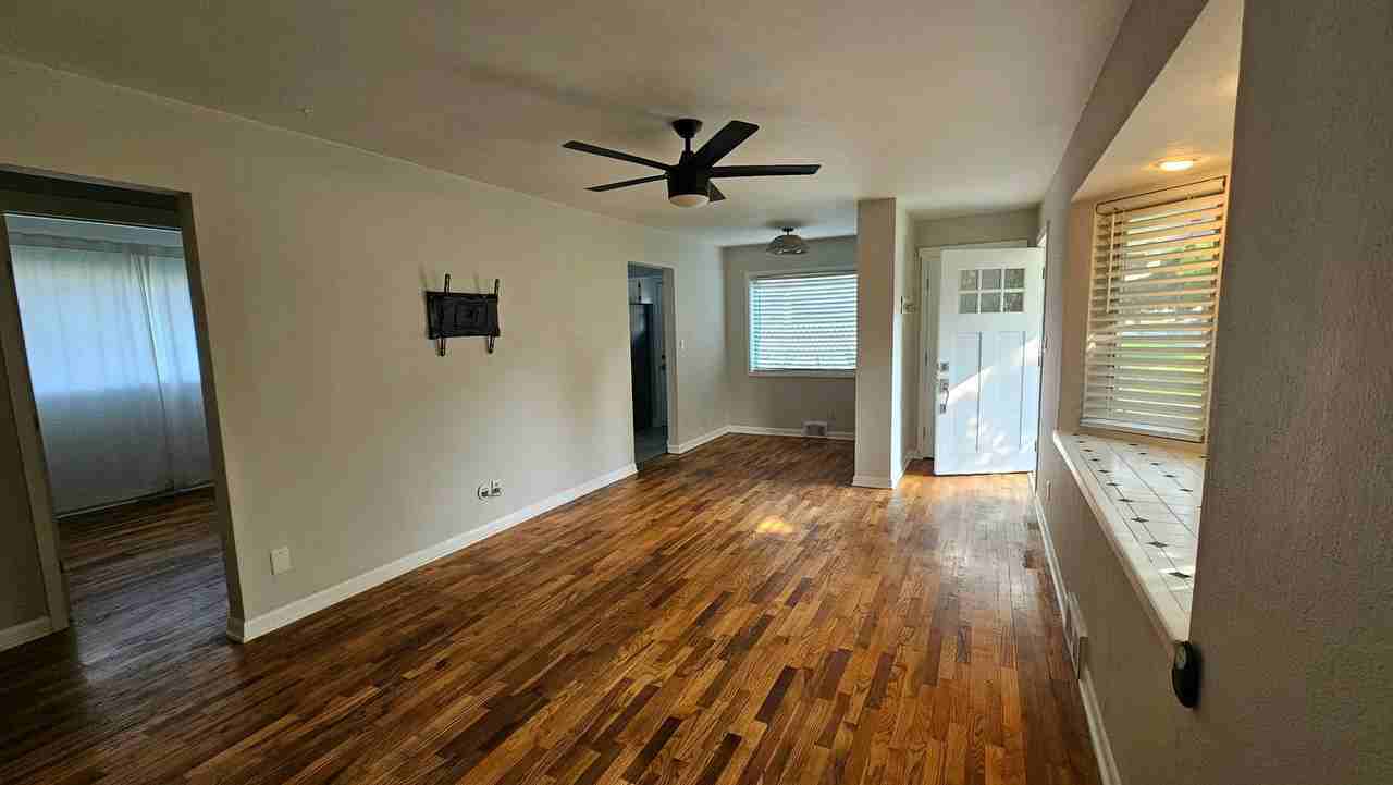 1925 N 7th St - Photo 2 of 13