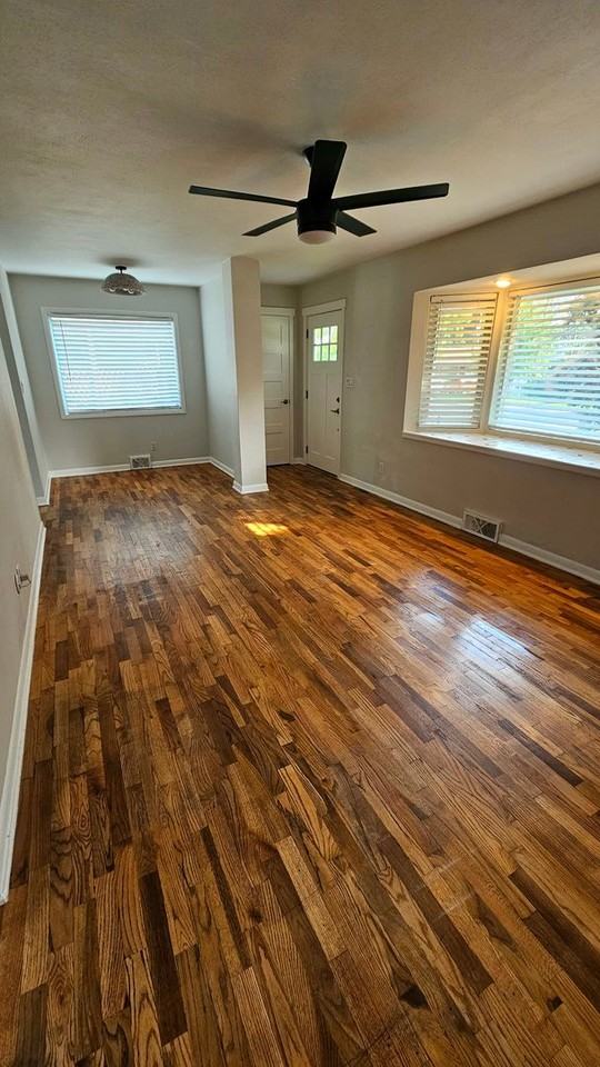 1925 N 7th St - Photo 3 of 13