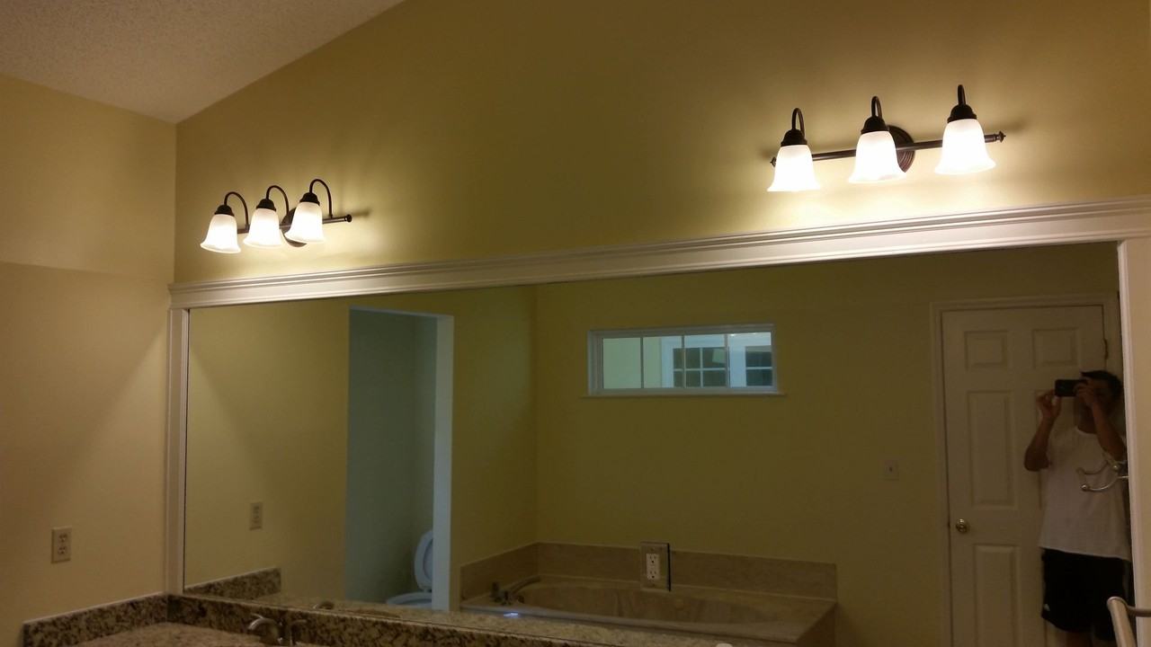 8 Saint Ives Ct - Photo 4 of 49