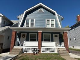 featured image of 184 E Tompkins St
