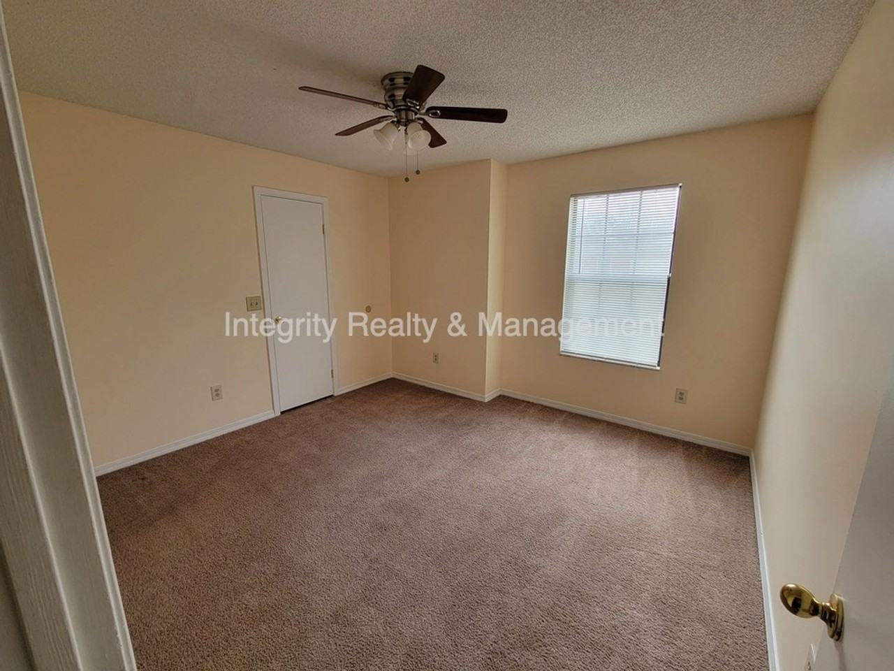 7519 Allspice Cir N - Photo 5 of 29