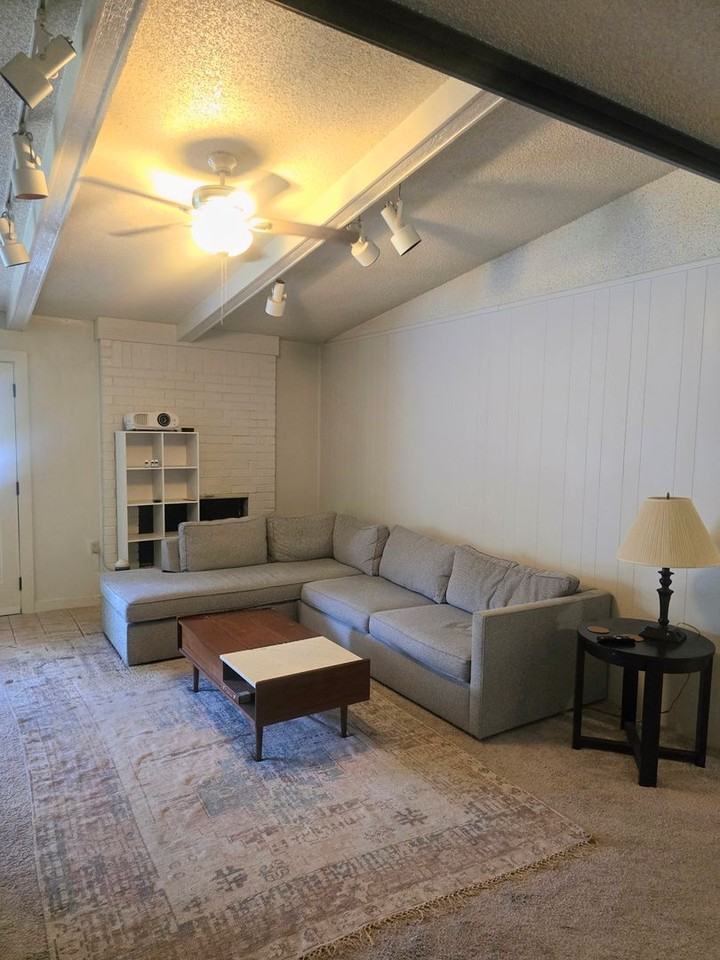 2314 Farnswood Cir - Photo 6 of 14