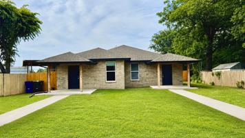 featured image of 810 W Illinois Ave