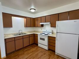 featured image of 1100 Sunset Blvd