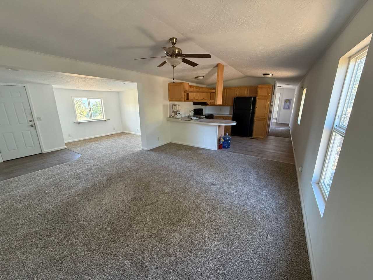 4312 Beagle Rd - Photo 5 of 21