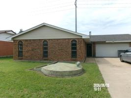 featured image of 4639 Se Brighton Pl