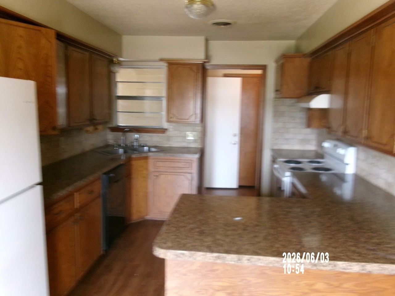 4639 Se Brighton Pl - Photo 5 of 18
