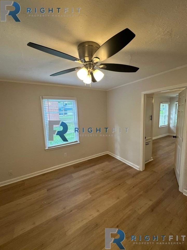2224 Avalon Rd - Photo 7 of 8