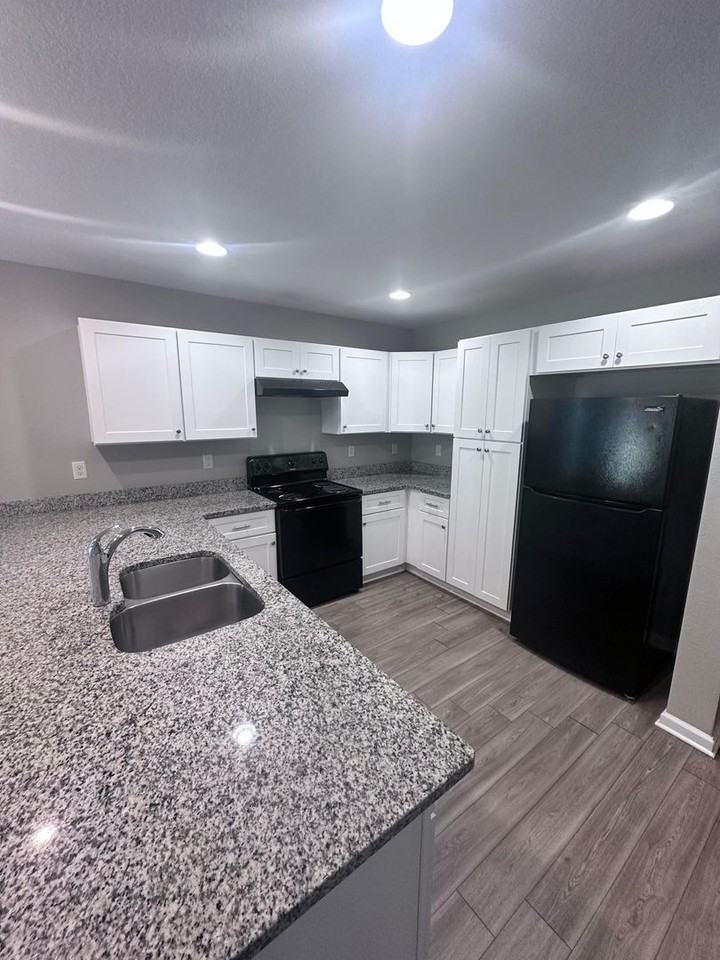 2167 Kistlers Ridge Way - Photo 7 of 35