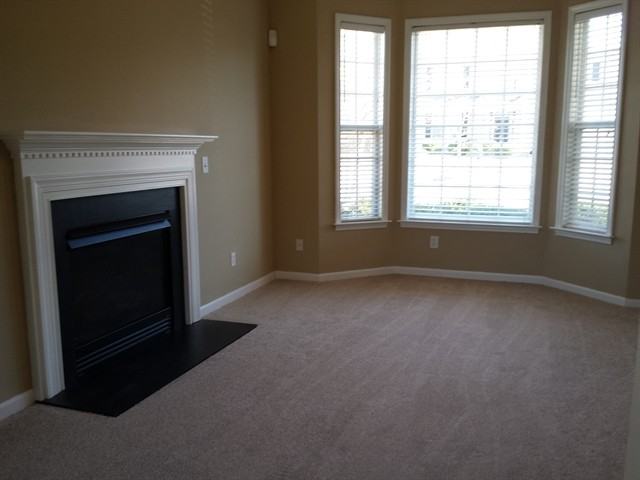 406 Cardinal Woods Way - Photo 3 of 9