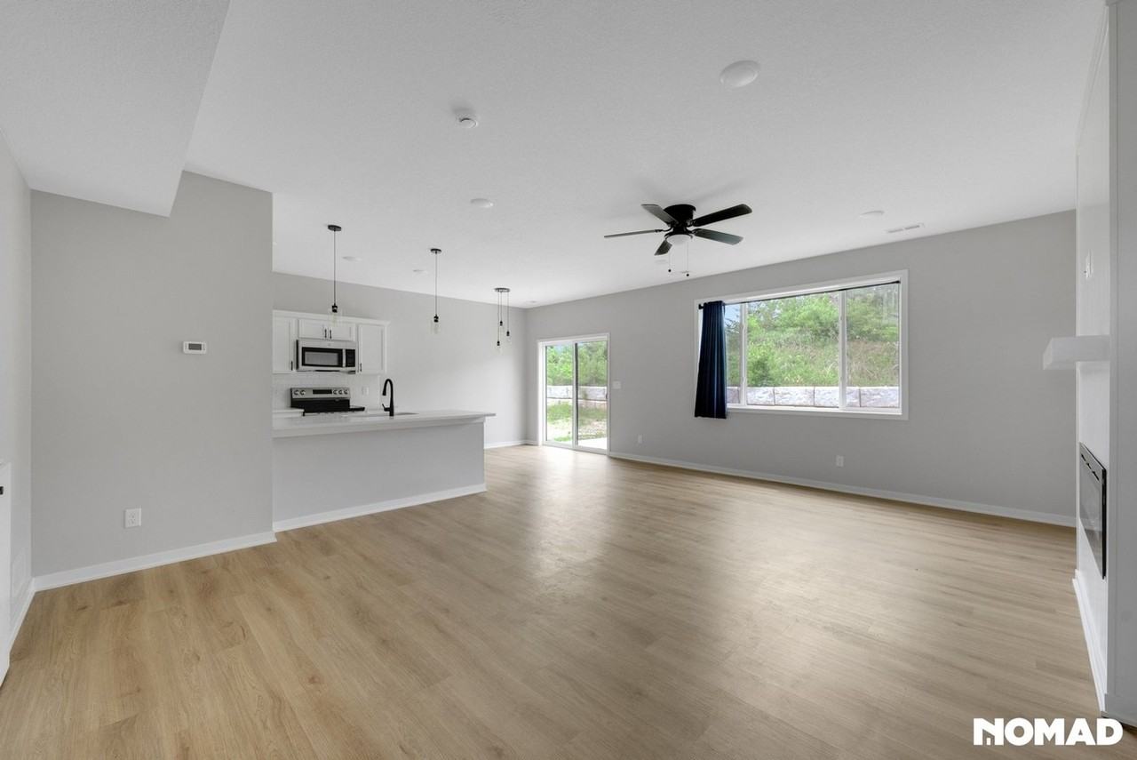 619 W Wright Rd - Photo 4 of 21