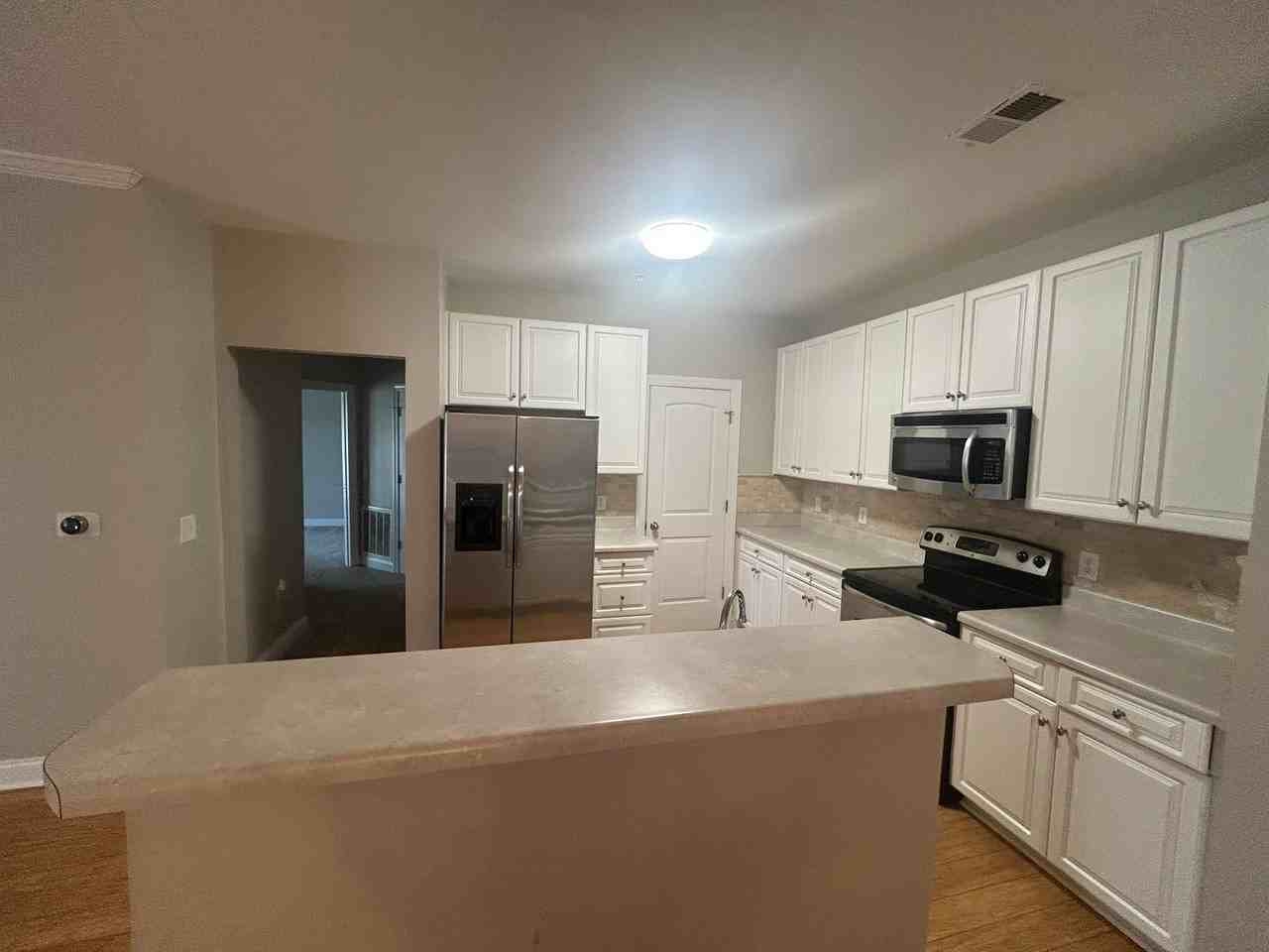 300 Gateway Condos Dr - Photo 6 of 50