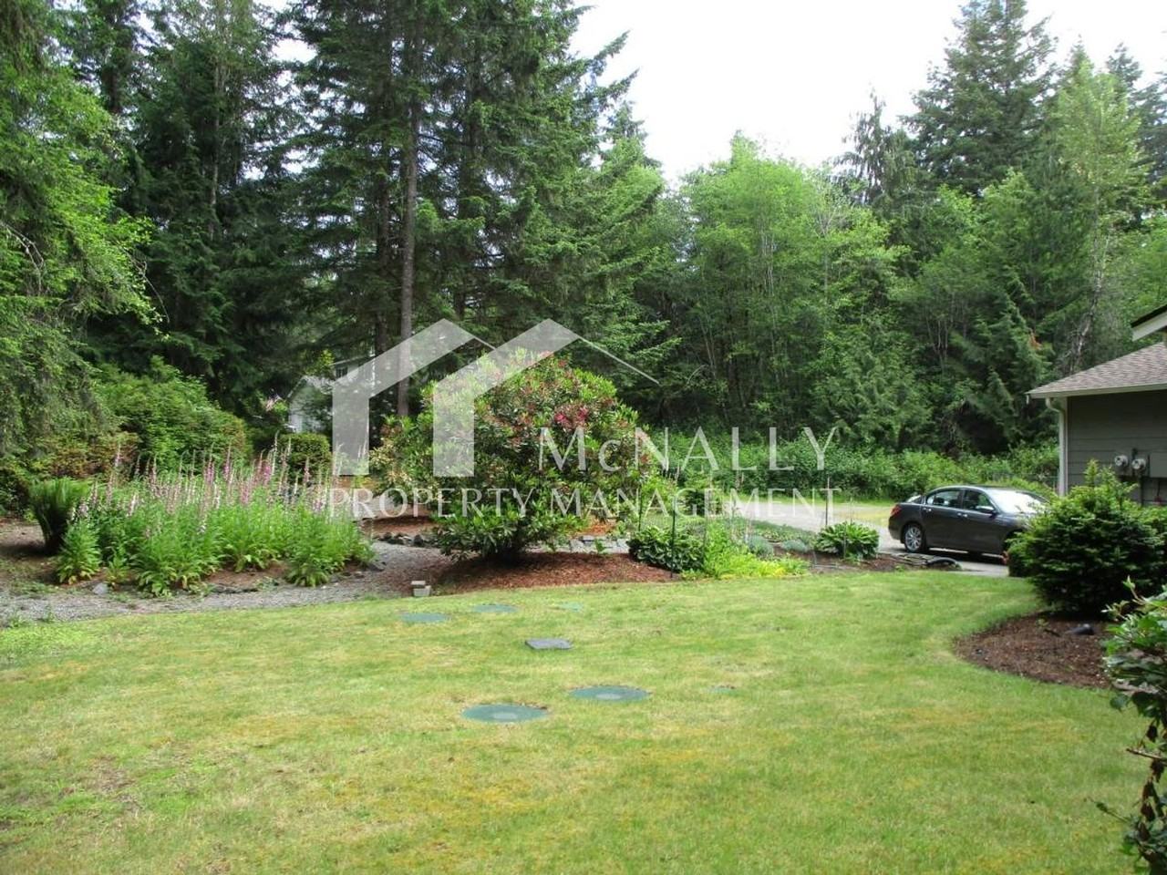 15017 42nd Ave Nw - Photo 3 of 26