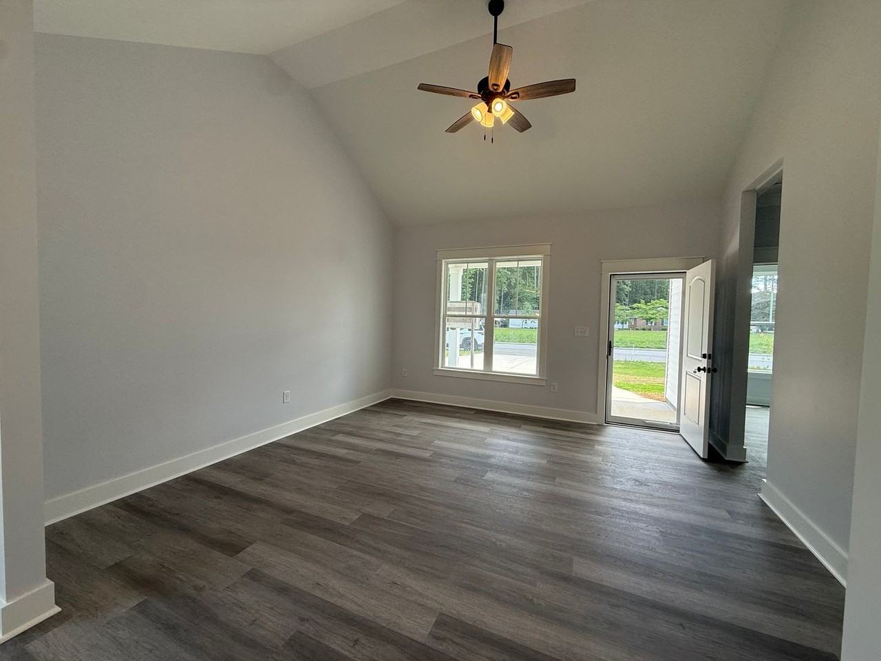 4505 Pintail Pl Sw - Photo 4 of 18