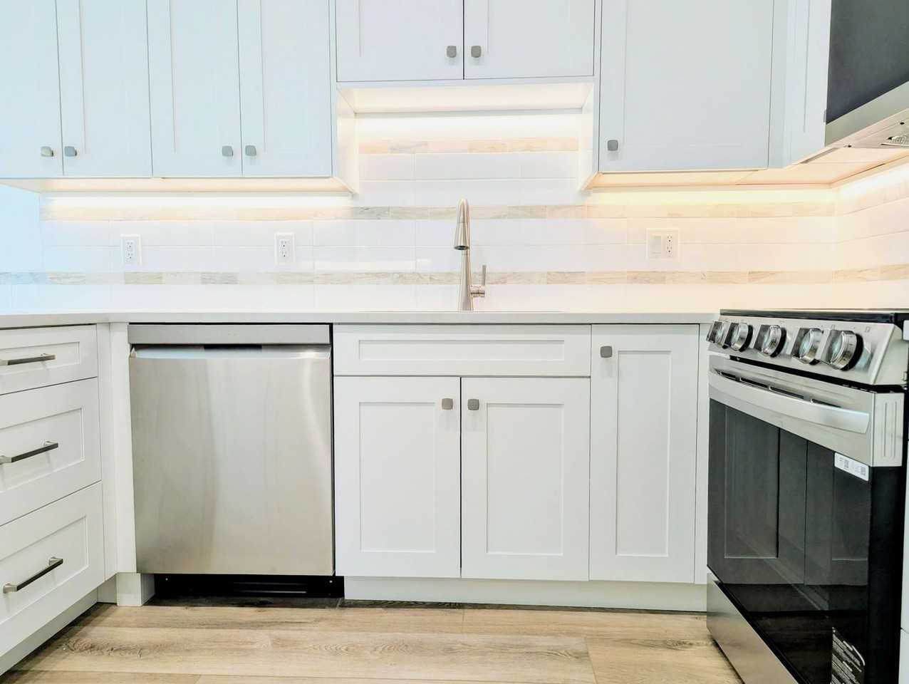 4240 Corriente Pl - Photo 6 of 17