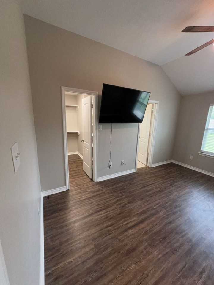 2602 Alexander Valley Ct - Photo 7 of 18