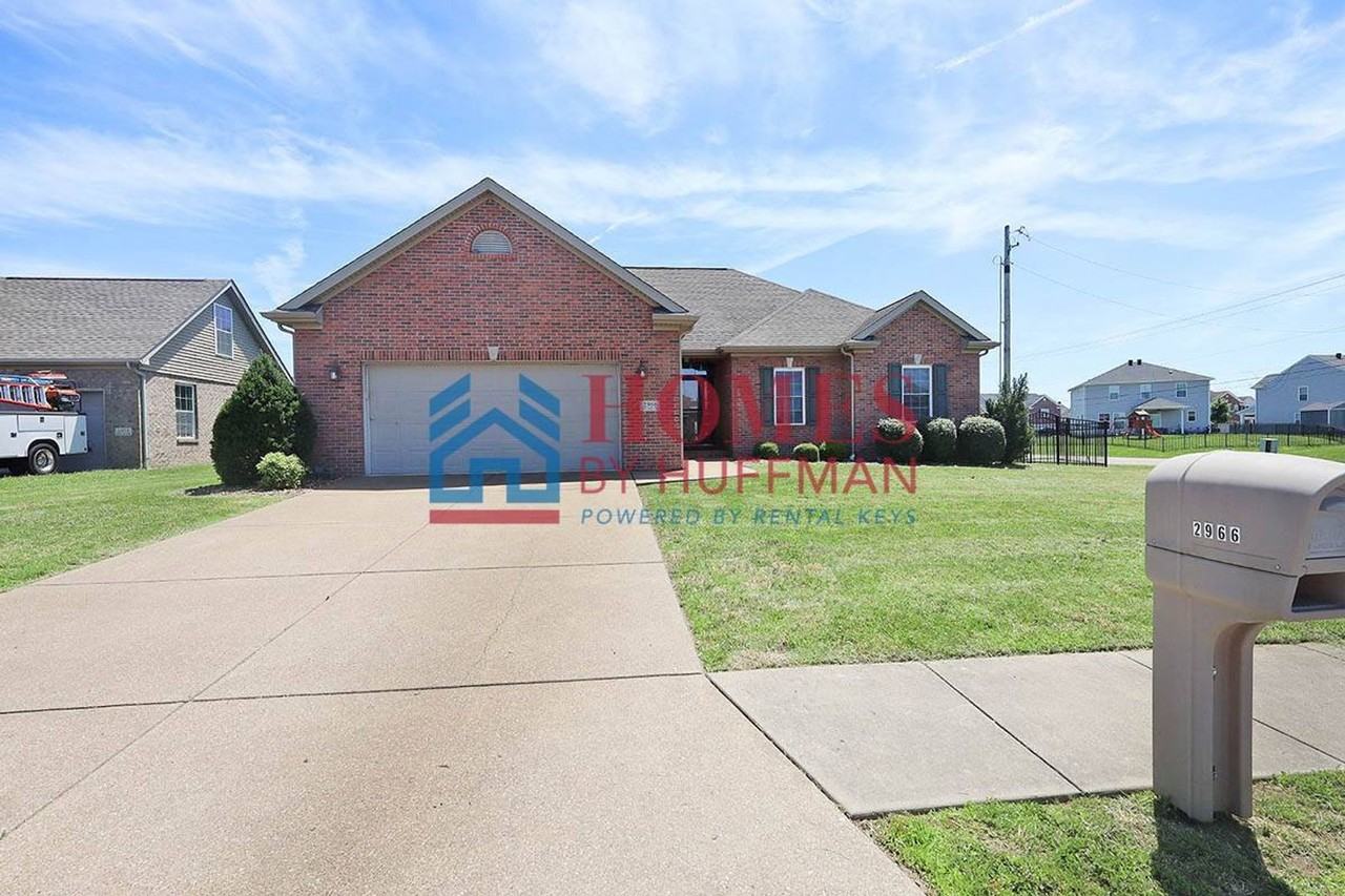 2966 Megan Dr - Photo 2 of 37