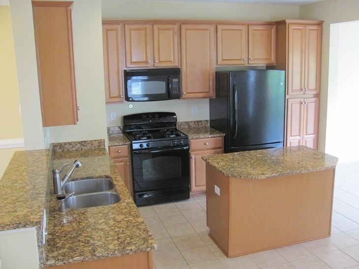 4648 Minutemen Way - Photo 4 of 17