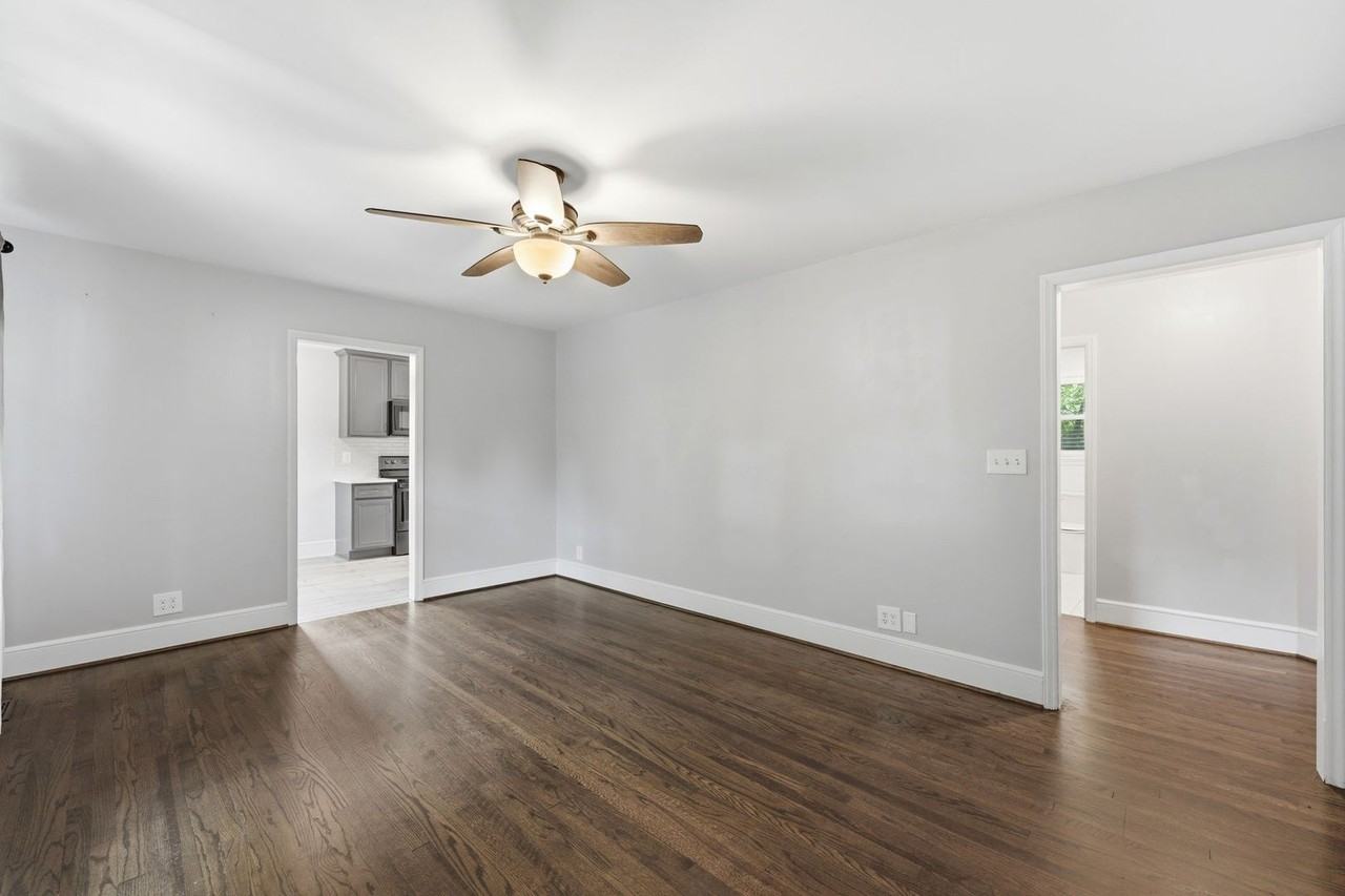 1515 Woodland Ave - Photo 5 of 31
