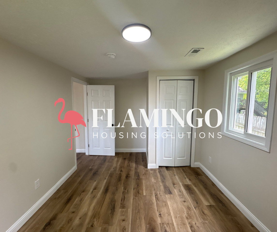 408 Patterson St - Photo 5 of 16