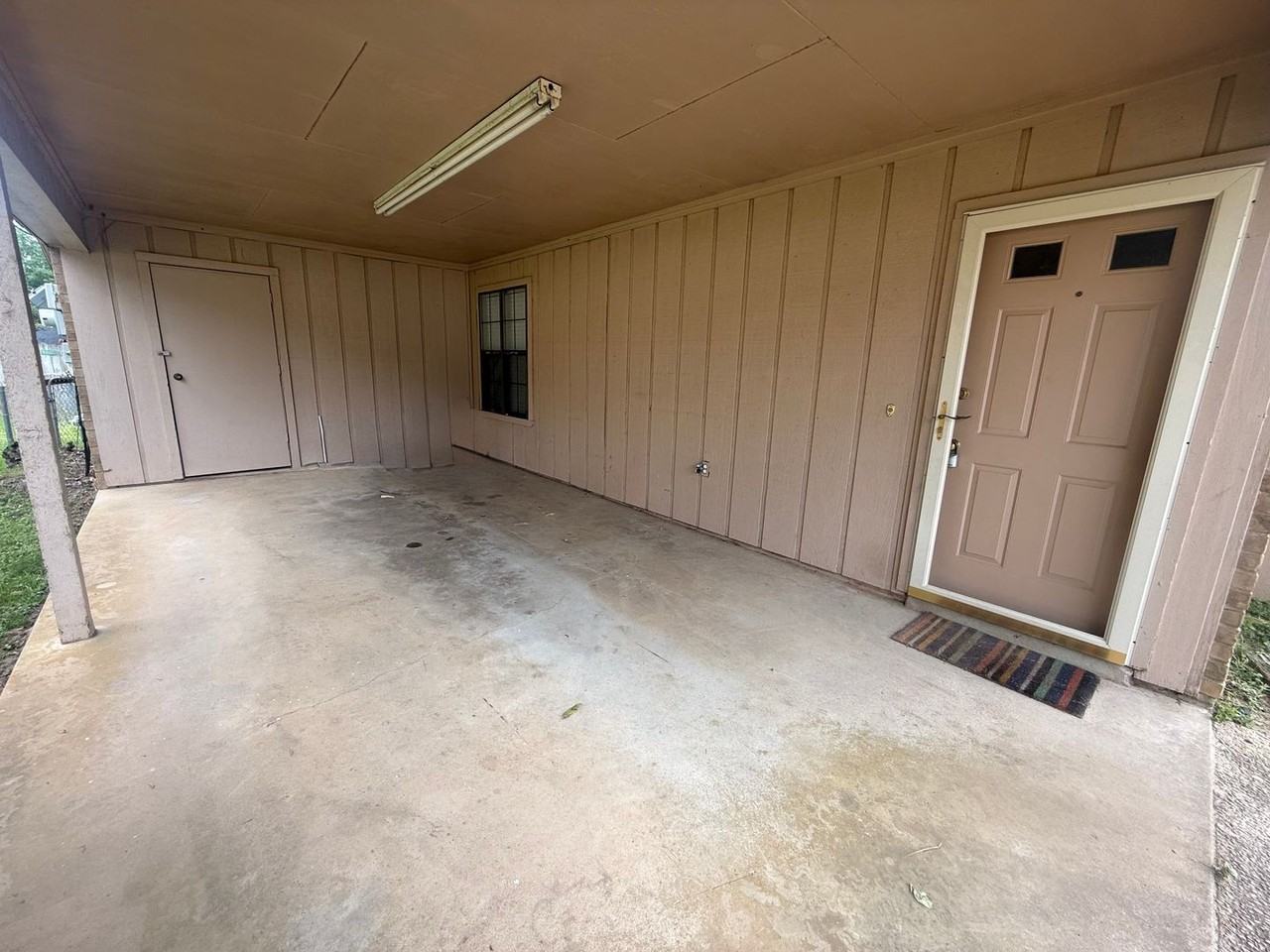 1629 Susan Dr - Photo 2 of 26
