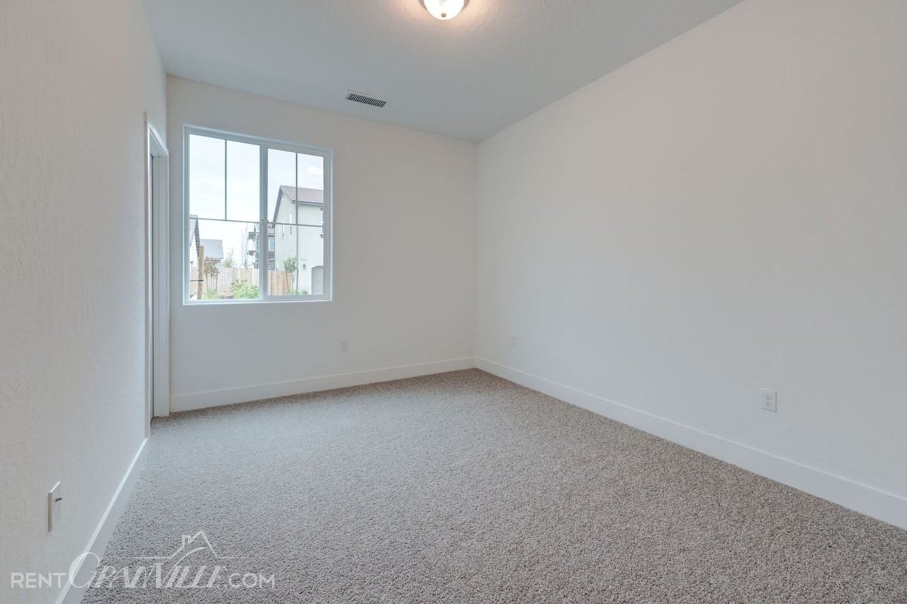 2834 Corteza Dr - Photo 7 of 8