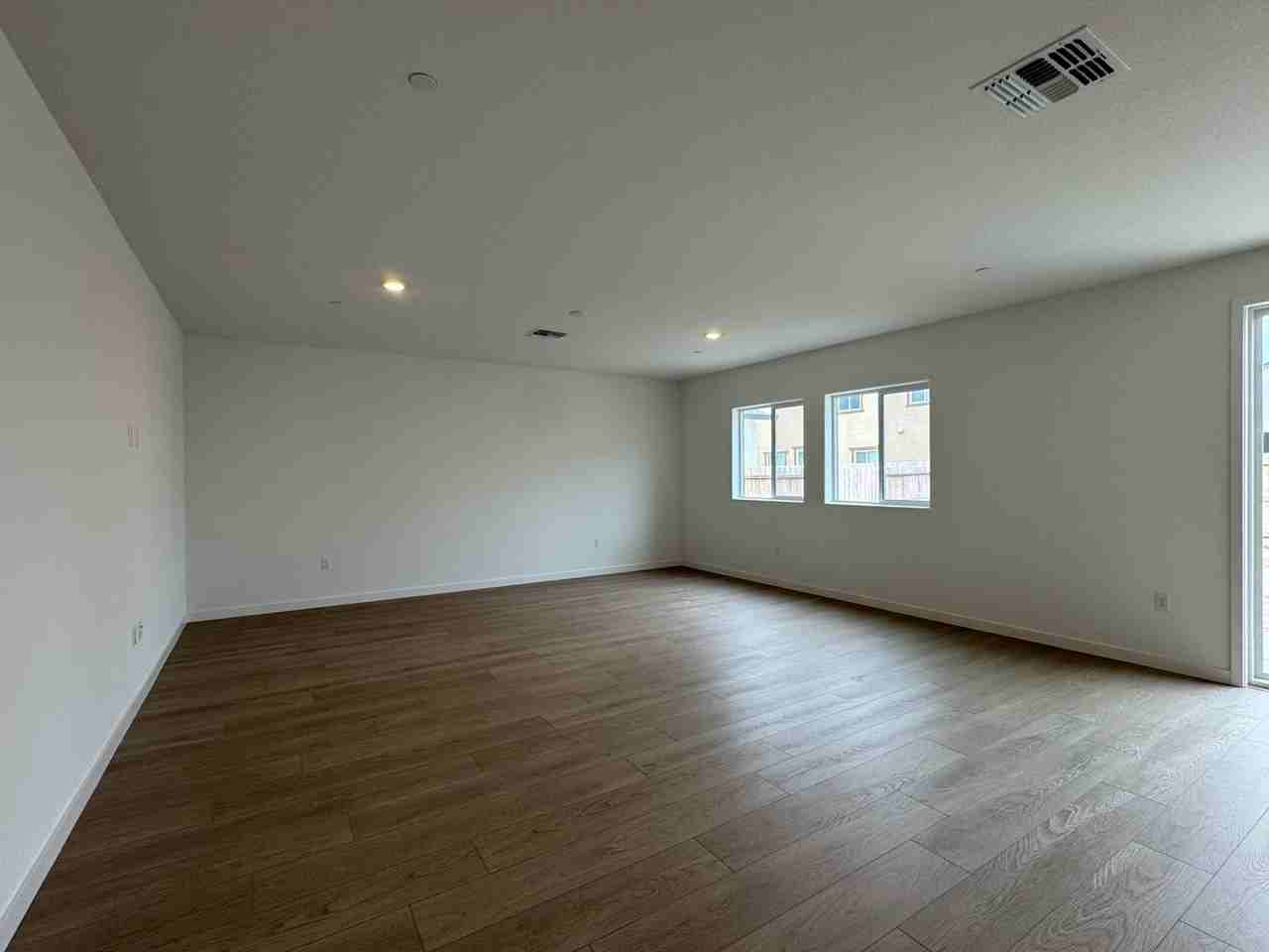 10962 Admiral Cove Way - Photo 6 of 30