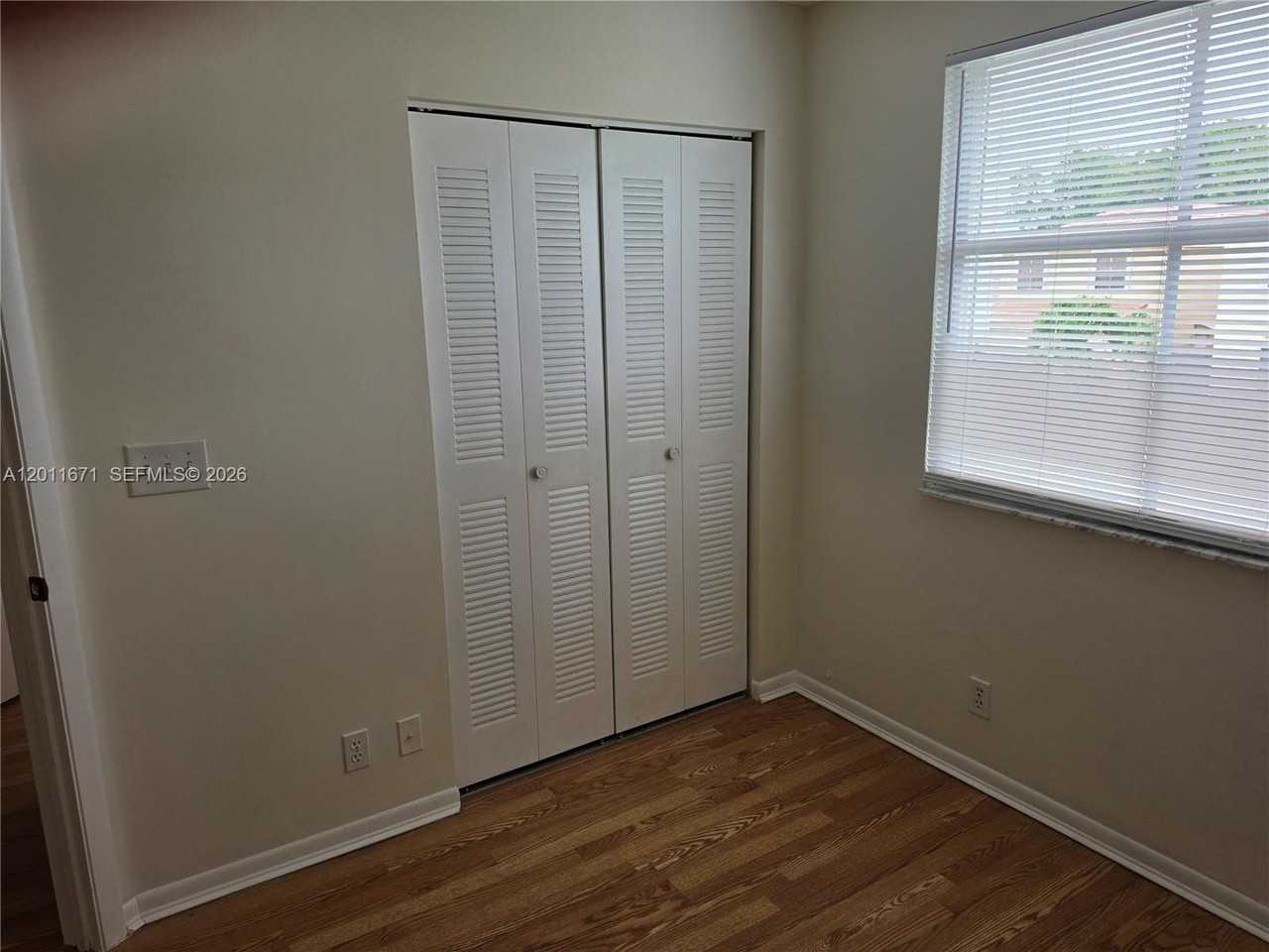 6178 Buena Vista Dr - Photo 3 of 18