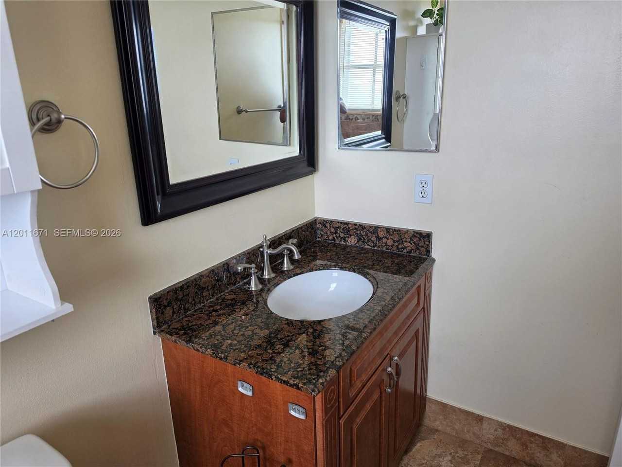 6178 Buena Vista Dr - Photo 5 of 18
