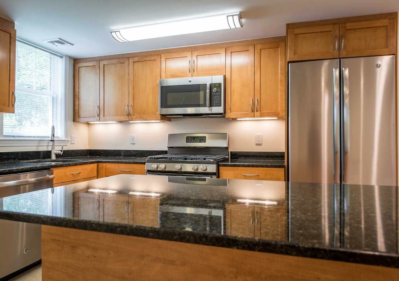 112 Independence Dr #I112 - Photo 2 of 16