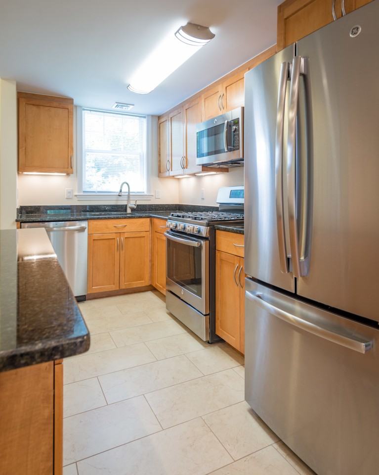 112 Independence Dr #I112 - Photo 3 of 16