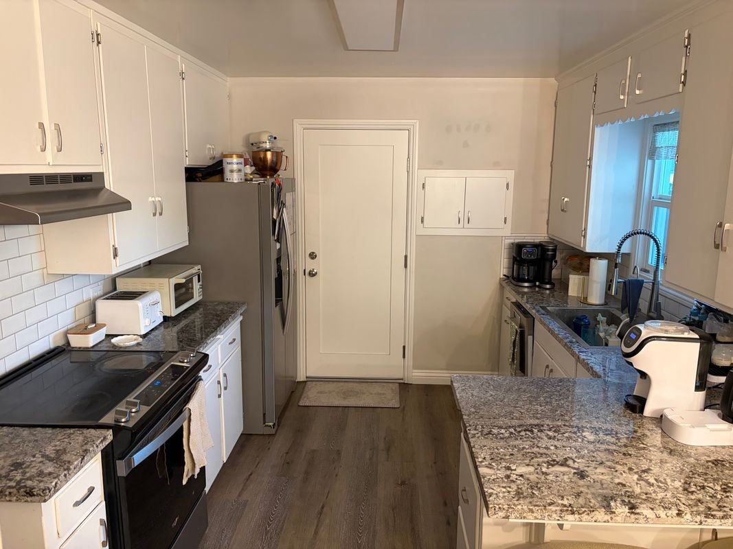 524 W Olive Ave - Photo 5 of 12