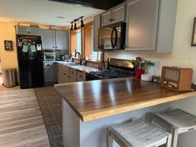 426 Landgrove Rd - Photo 1 of 1