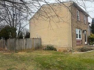 3433 Belfry Ln - Photo 2 of 3
