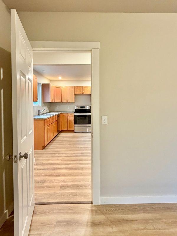 954 Howrigan Rd - Photo 4 of 34