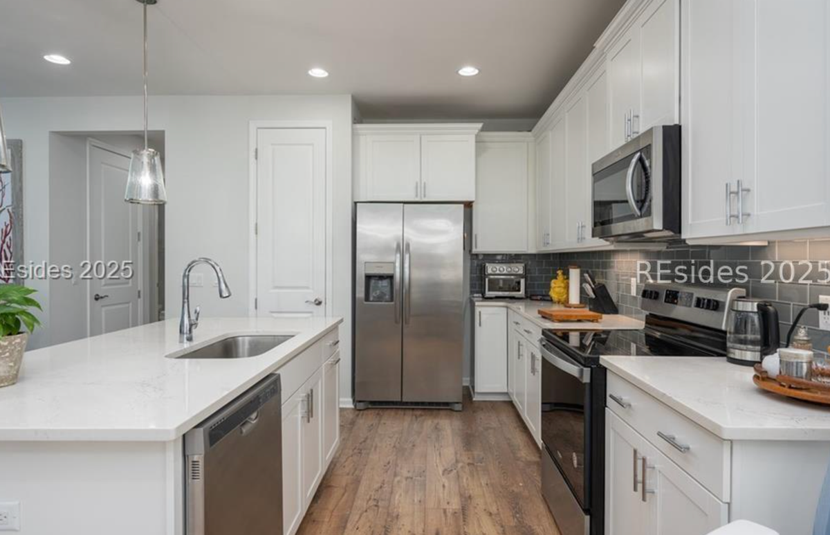 198 Sandbar Ln ##102 - Photo 6 of 15