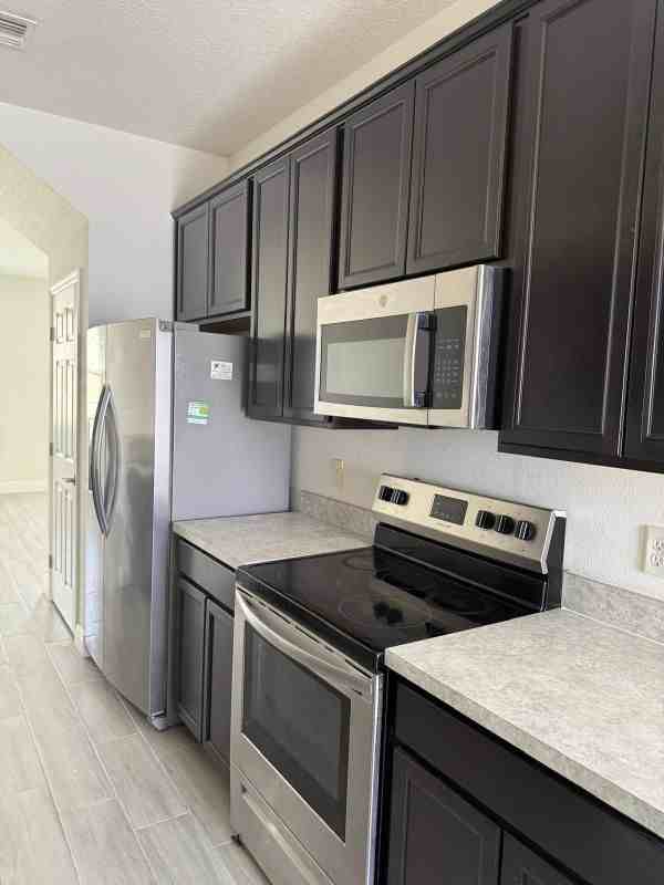188 Holly Village Dr - Photo 2 of 7
