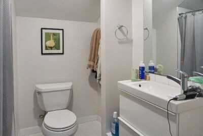 164 Broadway ##3 - Photo 4 of 7