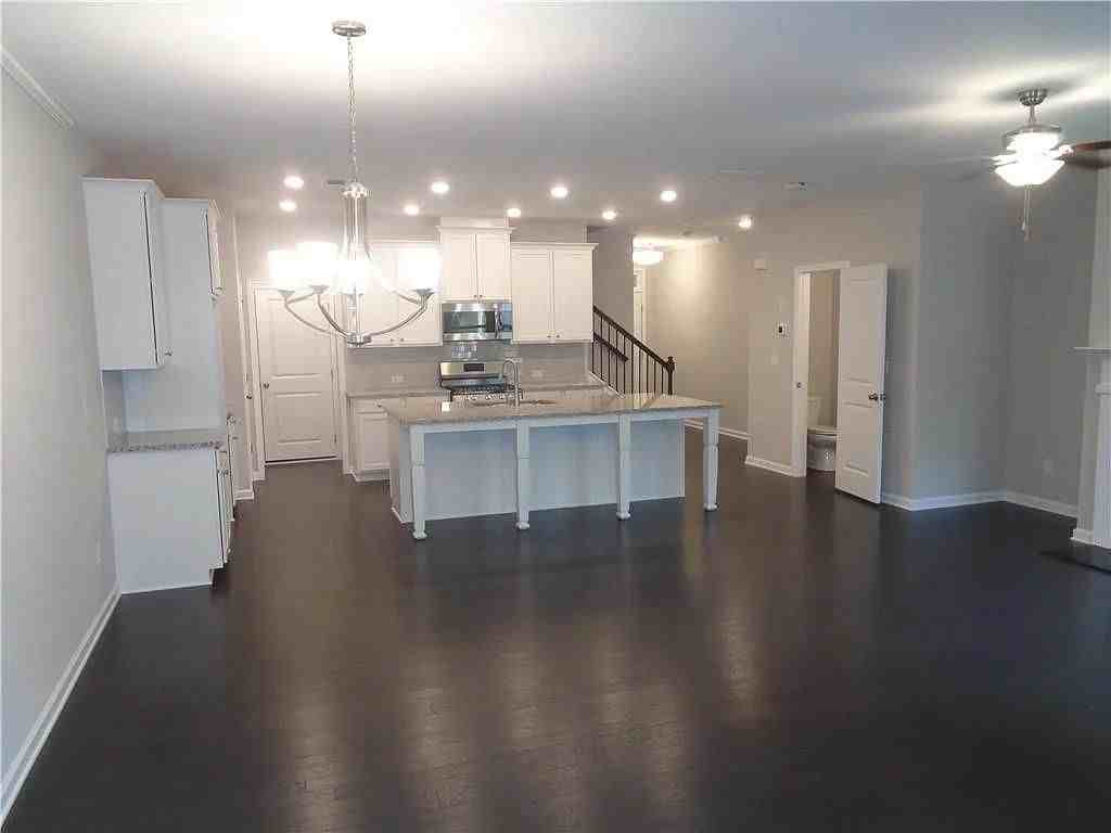 669 Lansing Grove Way - Photo 6 of 32