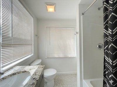 48 Derby St ##1 - Photo 2 of 10