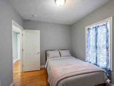 48 Derby St ##1 - Photo 6 of 10