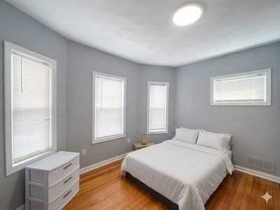 48 Derby St ##1 - Photo 7 of 10