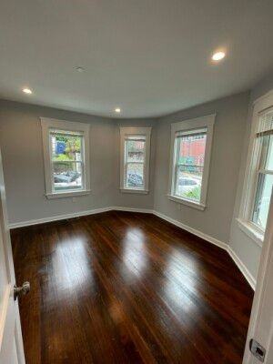 33 Raymond Ave ##2 - Photo 6 of 17
