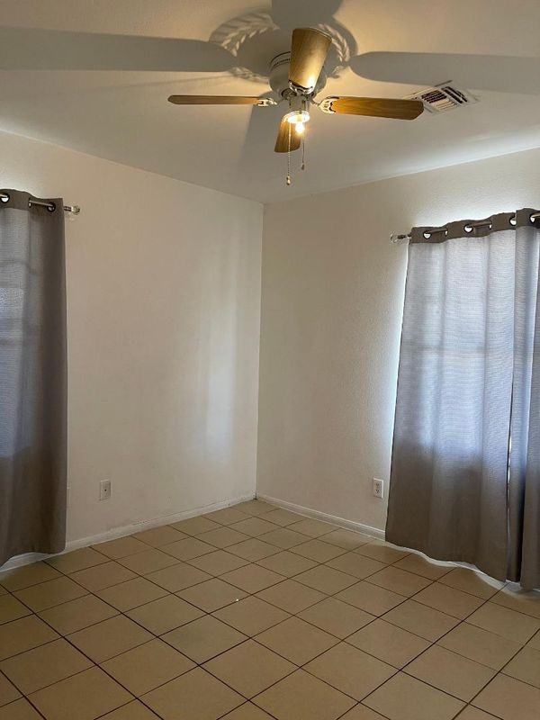 12 Sycamore Ln - Photo 2 of 8