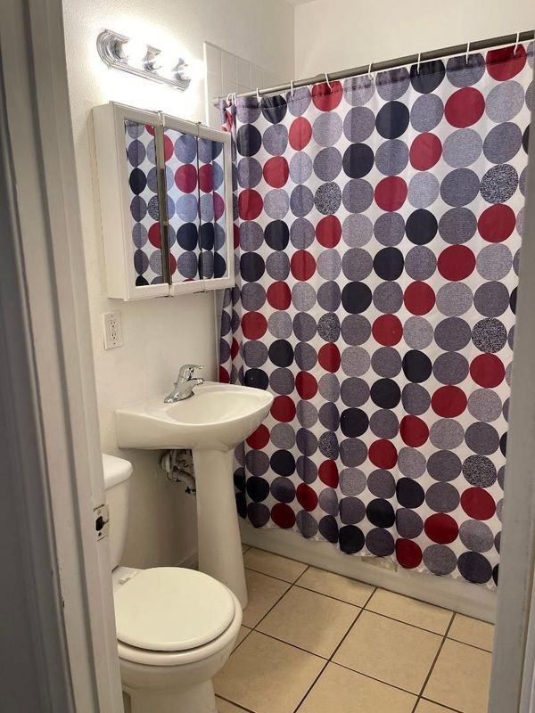 12 Sycamore Ln - Photo 3 of 8