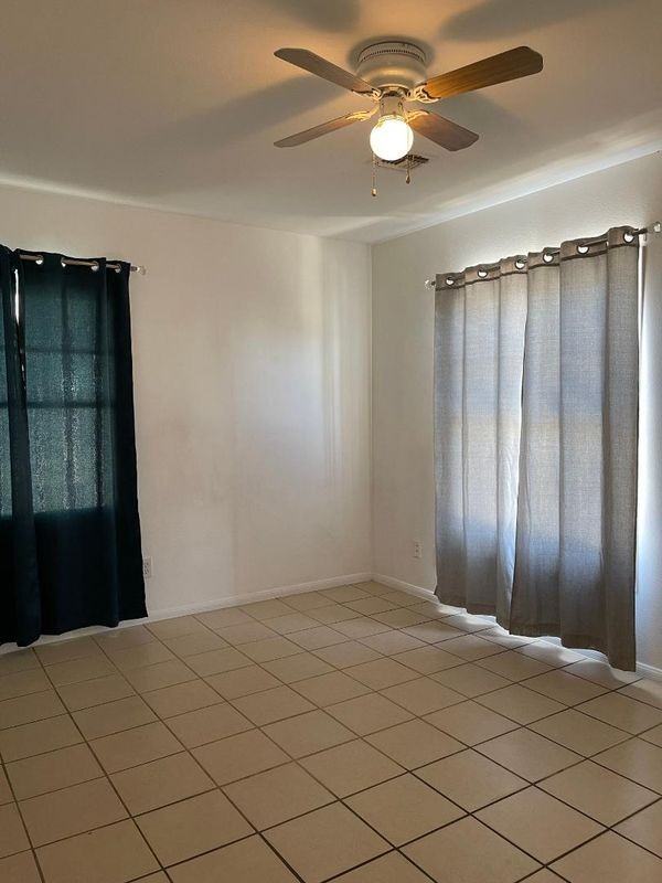12 Sycamore Ln - Photo 4 of 8