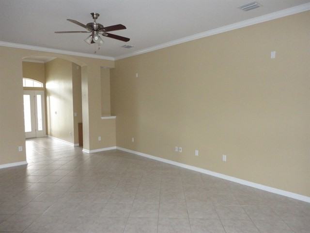 8606 Winsome Way - Photo 3 of 21