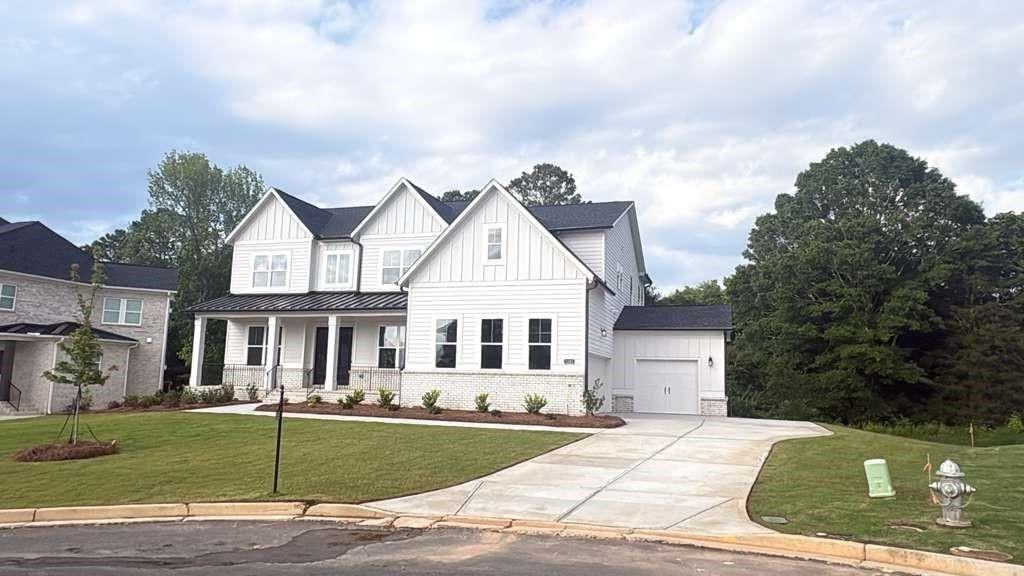 5365 Travers Ln - Photo 2 of 50